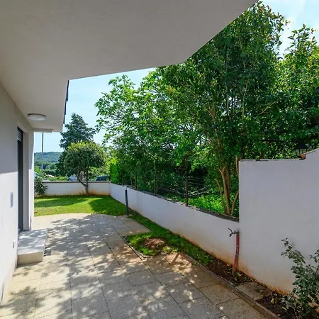 With A Parking Space - 2226
